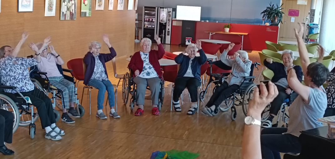 seniorenheim musikstunde